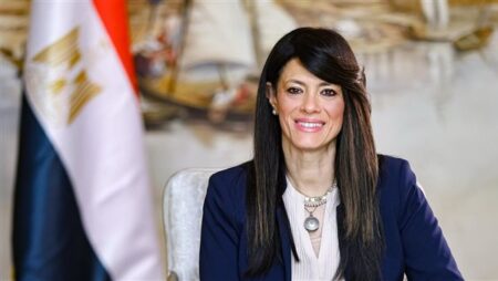 وزيرة التخطيط تهنئ البابا تواضروس الثاني وجموع المصريين بعيد الميلاد المجيد