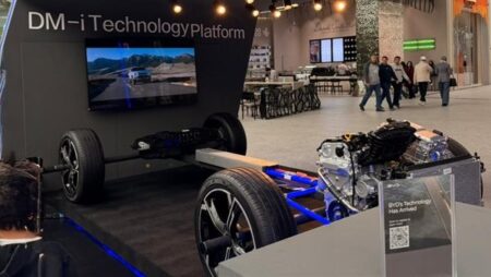 قبل طرح السيارات.. بي واي دي مصر تضع التكنولوجيا في الواجهة