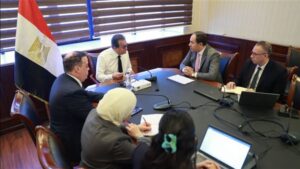 وزير الصحة يتابع مستجدات الميكنة والتحول الرقمي بمستشفيات المؤسسة العلاجية