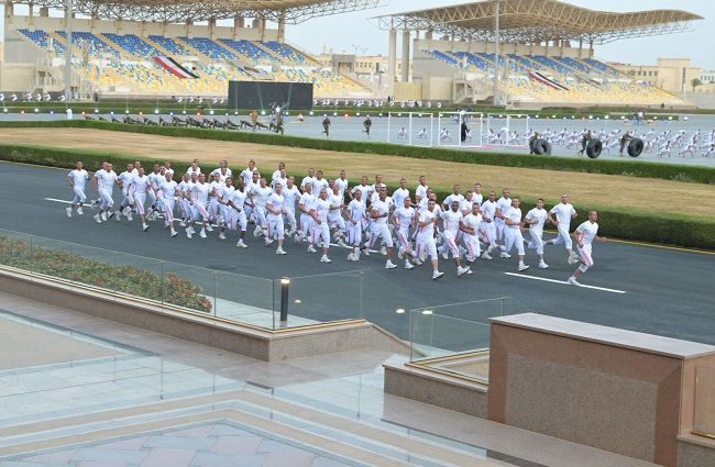 مشاهد من تفقد السيسي الطابور الصباحي للياقة البدنية والفروسية بالأكاديمية العسكرية