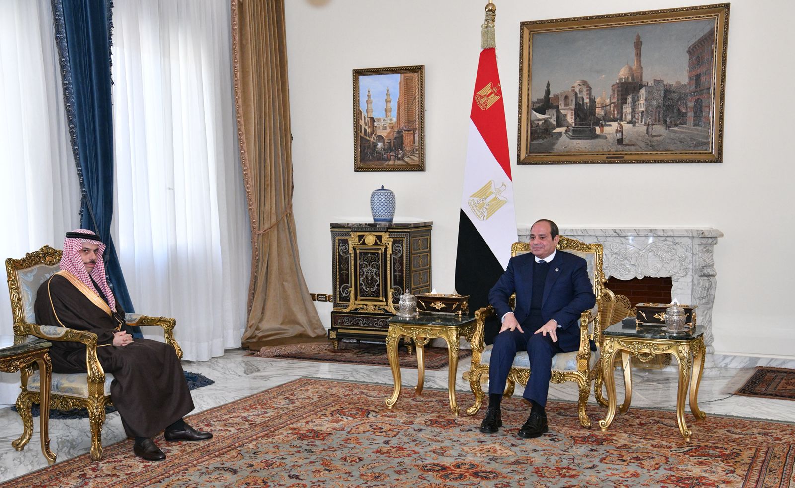 السيسي ووزير خارجية السعودية يؤكدان ضرورة التوصل لحلول سلمية لأزمات المنطقة (صور) 1 السيسي ووزير خارجية السعودية يؤكدان ضرورة التوصل لحلول سلمية لأزمات المنطقة (صور)