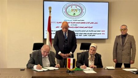 «نقل الكهرباء» توقّع عقدًا جديدًا لتدعيم الشبكة القومية وتأمين أحمال صيف 2026