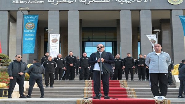 السيسي: العام المقبل 4 كليات جديدة بالأكاديمية العسكرية في الهندسة والبرمجيات والطب والعلاج الطبيعي السيسي: العام المقبل 4 كليات جديدة بالأكاديمية العسكرية في الهندسة والبرمجيات والطب والعلاج الطبيعي