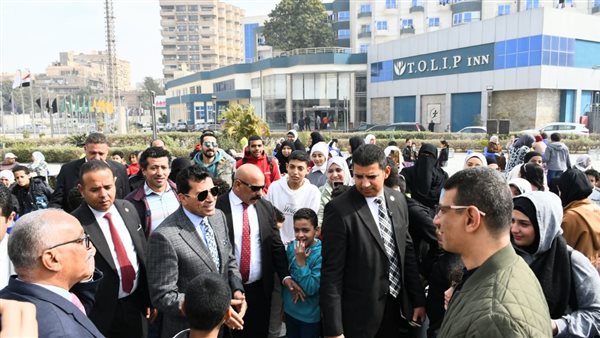 وزير الشباب يتابع تنفيذ الكشوفات الطبية للرياضيين بوحدة الطب الرياضي بالمعادي وزير الشباب يتابع تنفيذ الكشوفات الطبية للرياضيين بوحدة الطب الرياضي بالمعادي