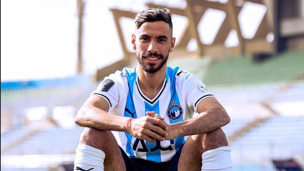 رسميا .. بيراميدز يعلن التعاقد مع ناصر ماهر