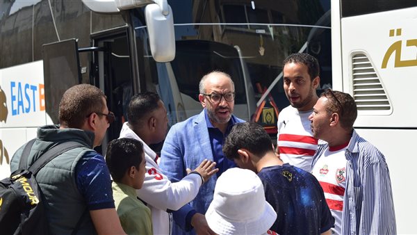 الزمالك يخصص حافلات لنقل جماهيره إلى السويس لدعم الفريق أمام المصري الزمالك يخصص حافلات لنقل جماهيره إلى السويس لدعم الفريق أمام المصري