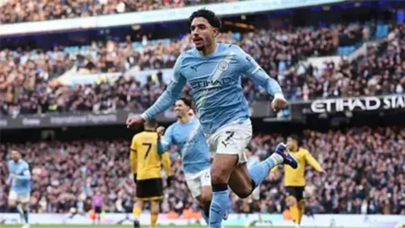 مرموش يضع بصمته على فوز مانشستر سيتي على وولفرهامبتون بثنائية نظيفة