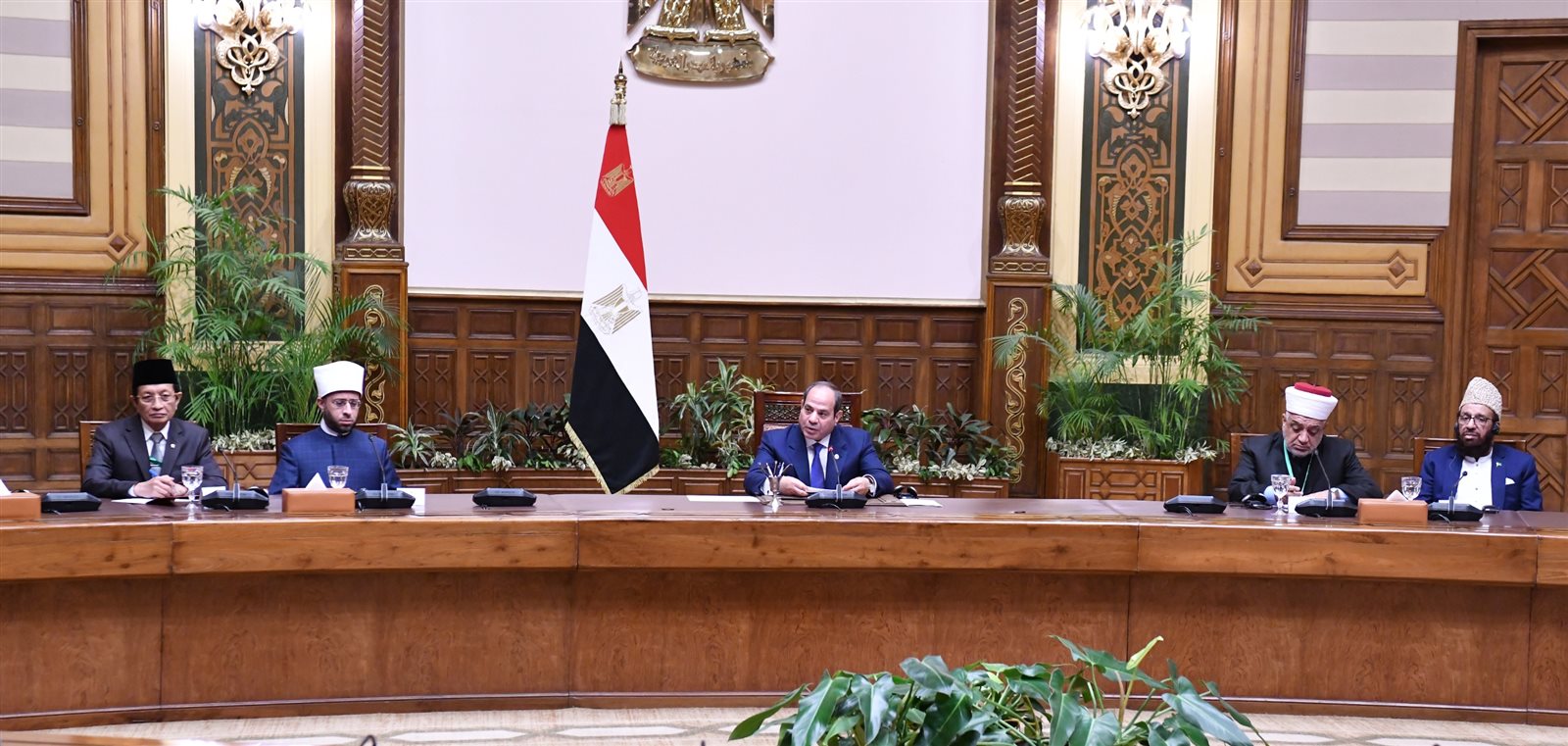 رسائل قوية من السيسي للعلماء المشاركين المؤتمر الدولي الـ 36 للمجلس الأعلى للشؤون الإسلامية.. صور