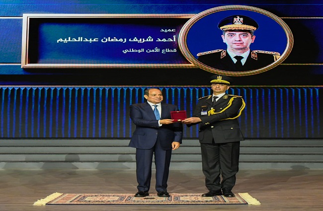 25 صورة ترصد حفل عيد الشرطة الـ74 وتكريم السيسي لأسر الشهداء وقيادات الداخلية