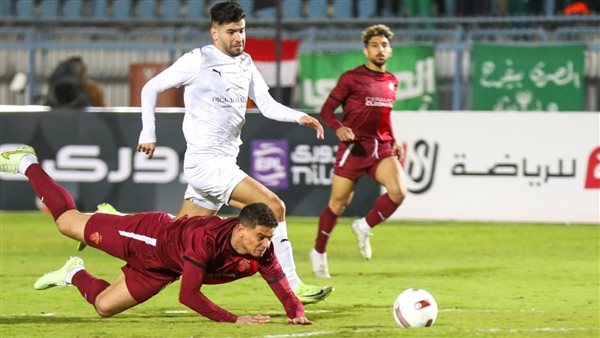 المصري يكتسح سيراميكا بثلاثية مثيرة في الدوري المصري يكتسح سيراميكا بثلاثية مثيرة في الدوري