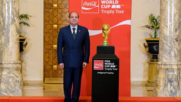 5 صور ترصد استقبال السيسي وفد “فيفا” ضمن الجولة الترويجية لكأس العالم 5 صور ترصد استقبال السيسي وفد “فيفا” ضمن الجولة الترويجية لكأس العالم