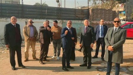 محافظ القاهرة: إيقاف أعمال بناء مخالفة بحي المقطم وتحويل القائمين عليها للنيابة العامة