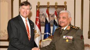 وزير الدفاع يلتقى نائب وزير الخارجية الأمريكى.. صور