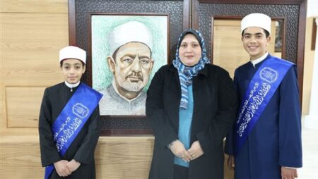 "ثمانون عامًا من الحكمة".. فعاليات ثقافية بجناح الأزهر بمعرض الكتاب توثق مسيرة شيخ الأزهر