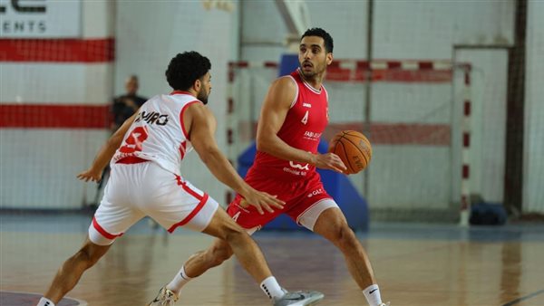 الأهلي يحسم قمة الجولة الحادية عشرة من دوري كرة السلة أمام الزمالك الأهلي يحسم قمة الجولة الحادية عشرة من دوري كرة السلة أمام الزمالك