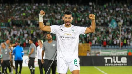 «المحمدي» بعد تجديد تعاقده مع المصري: «مكنش قرار سهل.. بس كان قرار قلب»