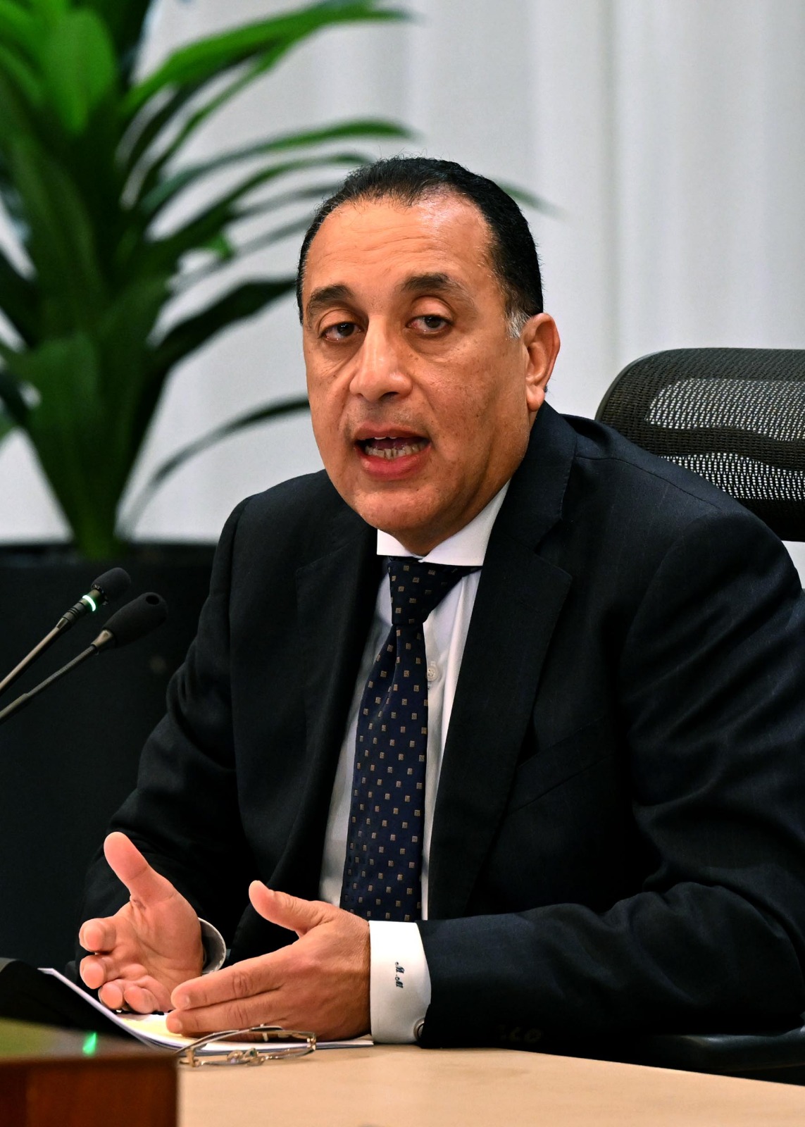 رئيس الوزراء: الفترة المقبلة ستشهد توجيه أولوية في الخطط الاستثمارية للدولة المصرية إلى مشروعي "التأمين الصحي الشامل" و"حياة كريمة"