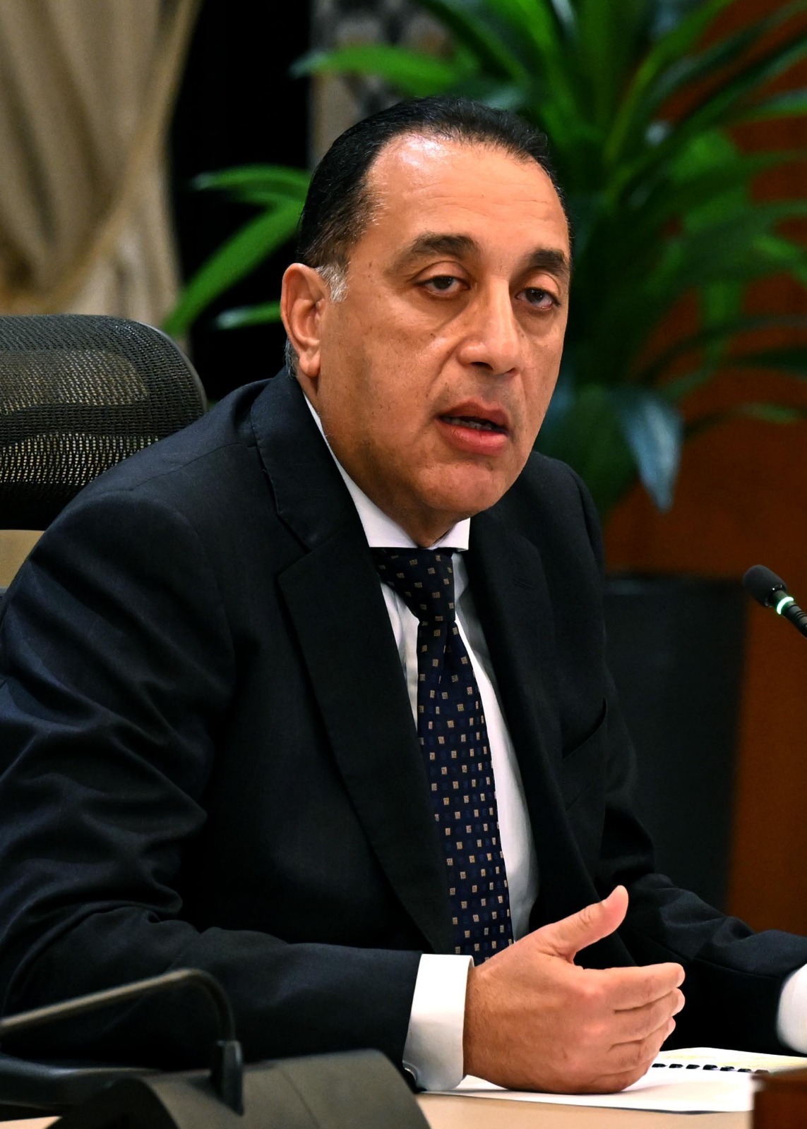 رئيس الوزراء: الفترة المقبلة ستشهد توجيه أولوية في الخطط الاستثمارية للدولة المصرية إلى مشروعي "التأمين الصحي الشامل" و"حياة كريمة"