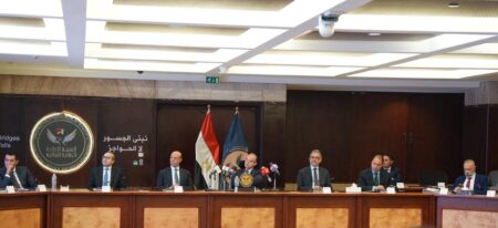 الرقابة المالية تعتمد وثيقة سند الملكية لإحدى شركات التأمين وتدرس منحها لأخرى