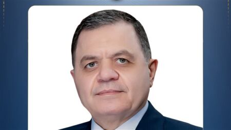 وزير الداخلية يهنئ الرئيس السيسي بذكرى انتصار العاشر من رمضان