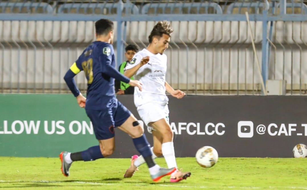 الزمالك يهزم المصري ويتصدر مجموعته في كأس الكونفدرالية