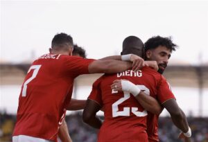 لاعب الأهلي يرحب بالرحيل إلى الدوري العراقي.. وعقبة وحيدة تعطل الصفقة