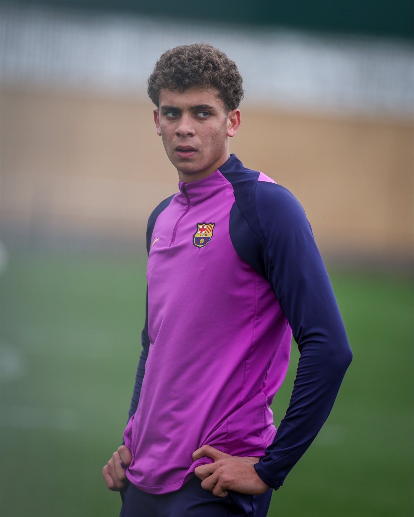 لأول مرة.. حمزة عبدالكريم يخوض مرانه مع فريق برشلونة الرديف