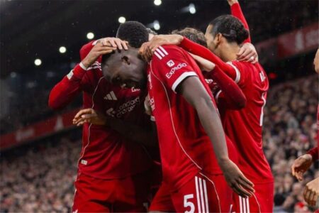 إيليا يدافع عن نجم ليفربول ضد الانتقادات: قائد حقيقي.. وعلى الجميع احترامه