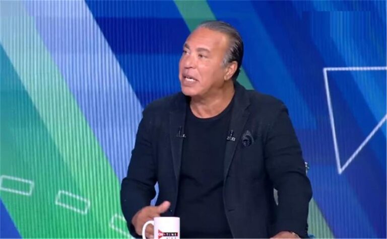 أيمن يونس: الأهلي لا يستطيع تكرار ما فعله الزمالك.. ومعتمد جمال قلبه ميت مثل كيروش أيمن يونس: الأهلي لا يستطيع تكرار ما فعله الزمالك.. ومعتمد جمال قلبه ميت مثل كيروش