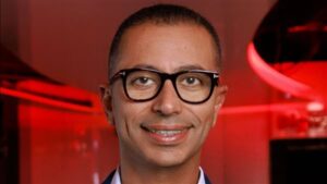 رئيس فودافون ضمن «فوربس الشرق الأوسط» لأقوى قادة شركات التكنولوجيا العالمية بالمنطقة في 2026