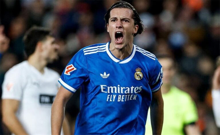 فيديو | كاريراس يسجل هدف ريال مدريد الأول أمام فالنسيا
