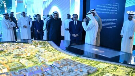 تعزيز التعاون الاقتصادي والتضامن العربي يتصدران نتائج زيارة السيسي للإمارات (فيديو وصور)