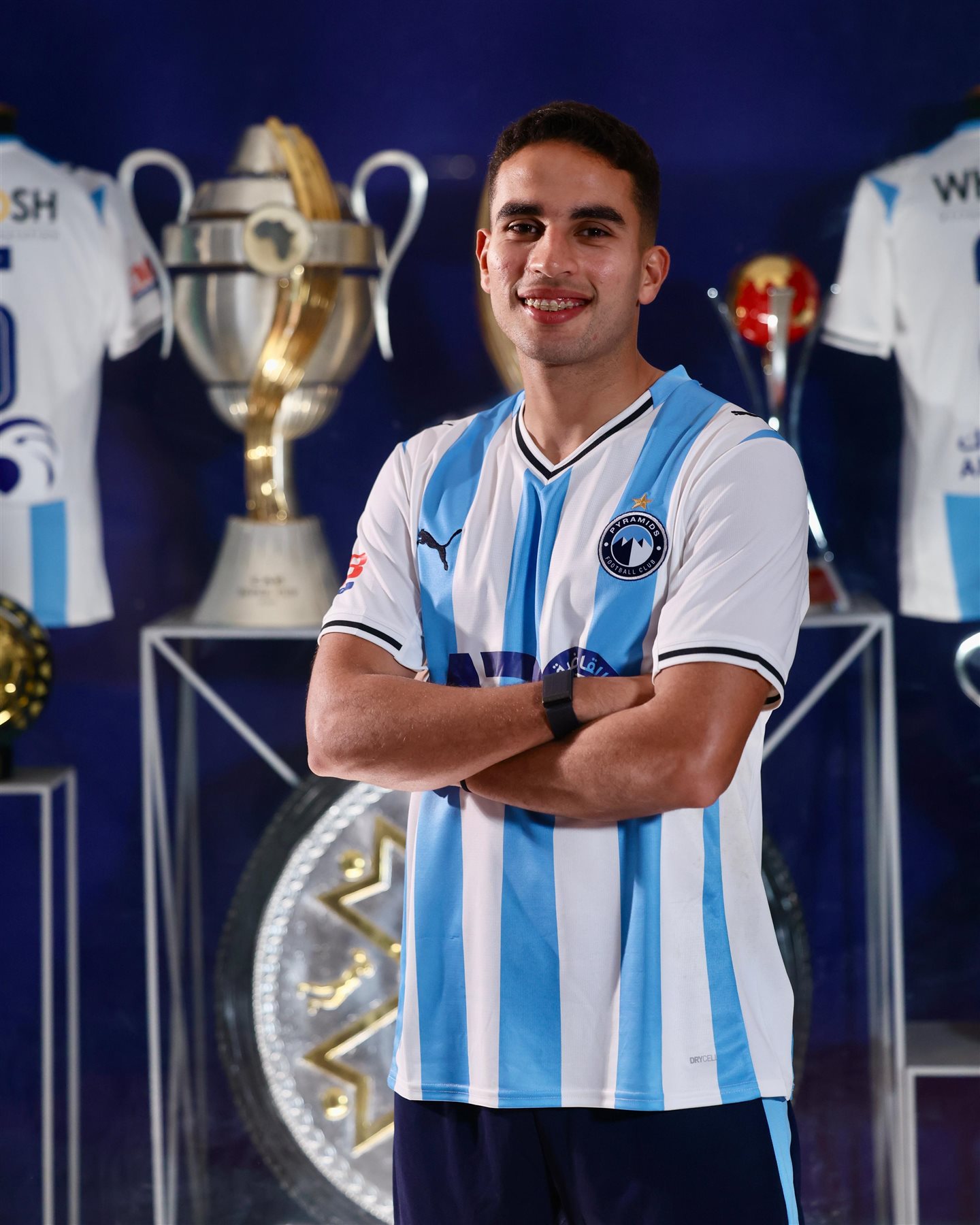 خامس الصفقات الشتوية.. بيراميدز يضم محمد حمدي رسميًا