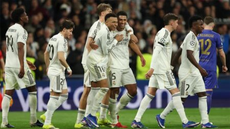 انتهاء أزمة لاعب ريال مدريد بعد اجتماعه مع أربيلوا