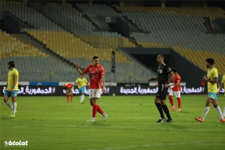 الأهلي في قمة خاصة أمام الإسماعيلي لمواصة المنافسة على لقب الدوري المصري