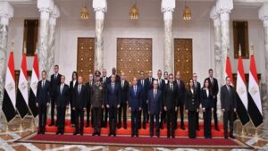 جهود تطوير منظومة الصحة.. السيسي يكلف الحكومة الجديدة الاهتمام بصحة المواطنين وتيسير العلاج لهم