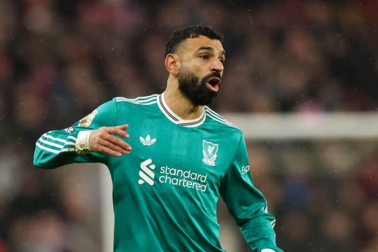 شبكة إنجليزية: هناك شيء لا يتوقف عنه محمد صلاح مع ليفربول