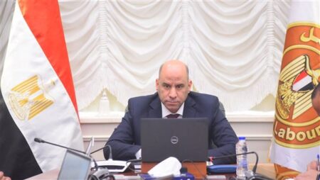 بأول لقاء له.. وزير العمل الجديد: مديريات العمل هي الذراع التنفيذي للوزارة