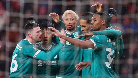 المرشحون لجائزة الأفضل في الجولة 26 من الدوري الإنجليزي.. منهم لاعب ليفربول المرشحون لجائزة الأفضل في الجولة 26 من الدوري الإنجليزي.. منهم لاعب ليفربول