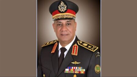 السيرة الذاتية للفريق أشرف سالم زاهر وزير الدفاع