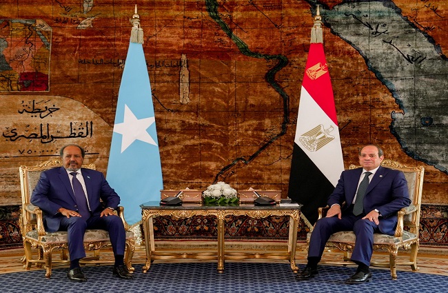 نشاط الرئيس في أسبوع.. السيسي يشهد أداء اليمين الدستورية للوزراء الجدد.. ويبحث مع بن زايد تعزيز الاستمارات الإماراتية بمصر.. ويستقبل رئيسي الصومال والاستخبارات الروسية.. ويترأس النيباد 6 نشاط الرئيس في أسبوع.. السيسي يشهد أداء اليمين الدستورية للوزراء الجدد.. ويبحث مع بن زايد تعزيز الاستمارات الإماراتية بمصر.. ويستقبل رئيسي الصومال والاستخبارات الروسية.. ويترأس النيباد