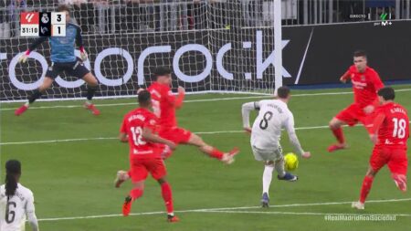 فيديو | فالفيردي يسجل هدف ريال مدريد الثالث أمام ريال سوسيداد