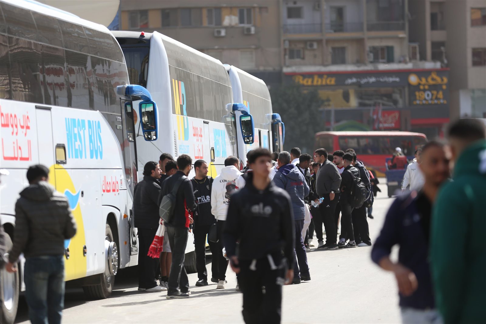 20 حافلة لنقل جماهير الزمالك إلى استاد هيئة قناة السويس