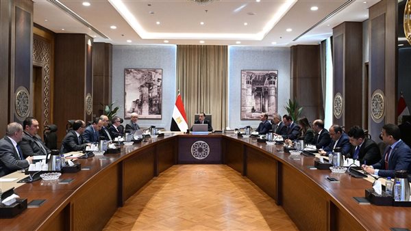 رئيس الوزراء يستعرض التقديرات الأولية لمشروع موازنة العام المالي 2026-2027 رئيس الوزراء يستعرض التقديرات الأولية لمشروع موازنة العام المالي 2026-2027