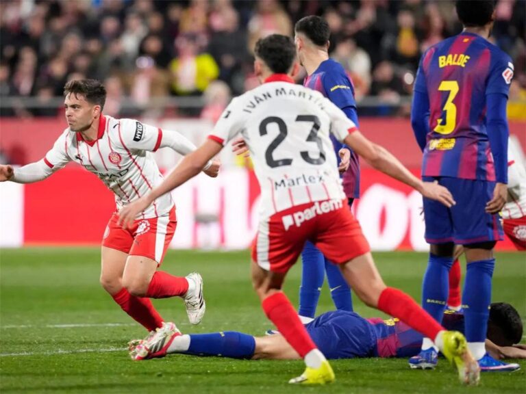 خبير تحكيمي يوضح مدى صحة هدف جيرونا المثير للجدل أمام برشلونة خبير تحكيمي يوضح مدى صحة هدف جيرونا المثير للجدل أمام برشلونة