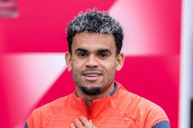 أولي هونيس يكشف كواليس تعاقد بايرن ميونخ مع لويس دياز: سعداء بدفع المال لوكيله! أولي هونيس يكشف كواليس تعاقد بايرن ميونخ مع لويس دياز: سعداء بدفع المال لوكيله!