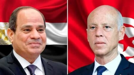 السيسي وقيس سعيد يؤكدان عمق العلاقات التاريخية بين مصر وتونس وتعزيز التعاون الثنائي السيسي وقيس سعيد يؤكدان عمق العلاقات التاريخية بين مصر وتونس وتعزيز التعاون الثنائي