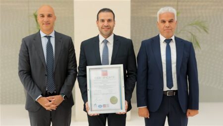مجموعة إي اف چي القابضة تحصل على شهادة ISO 45001 لتعزيز معايير الصحة والسلامة المهنية