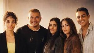 "القعدة دي نقصاك».. أورنچ مصر تجمع عائلة عمرو دياب في رمضان