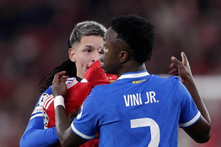 مدرب تشيلسي عن العنصرية ضد فينيسيوس: الأمر تجاوز كرة القدم